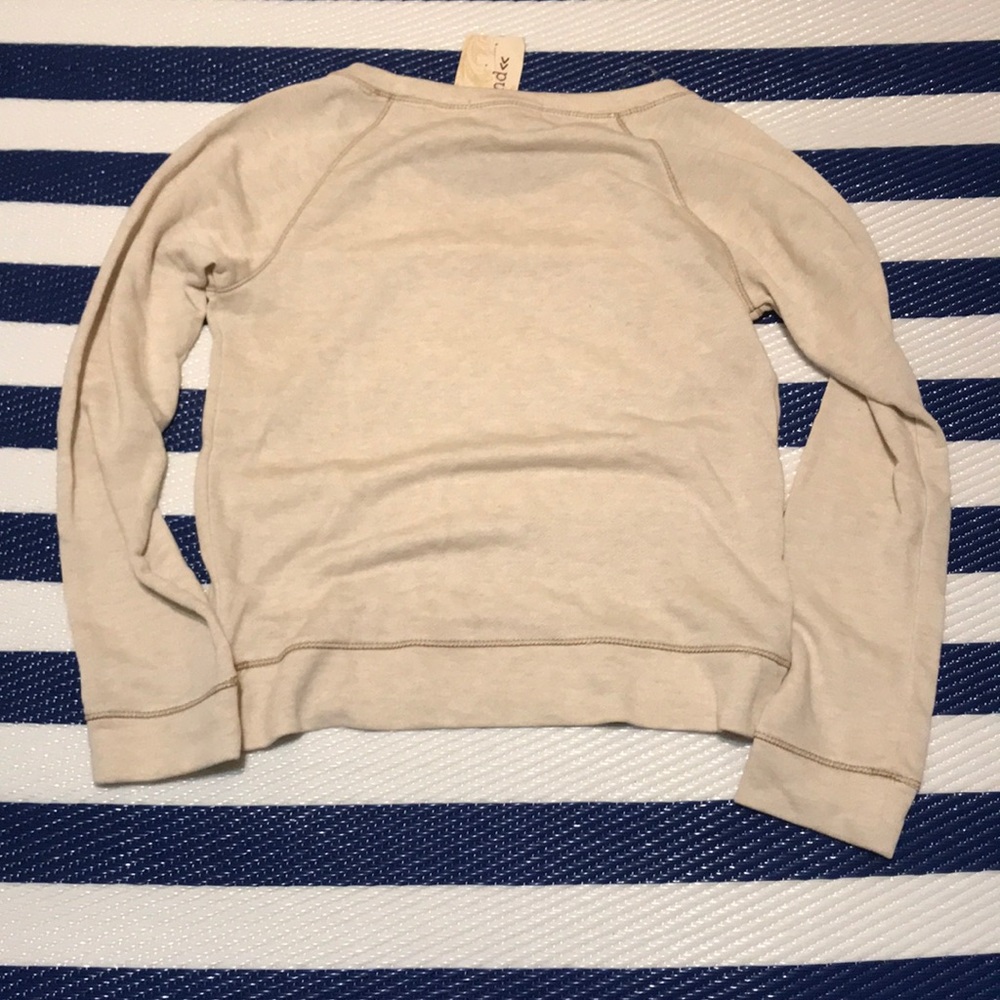 NWT Rewind Raccoon Crew Sweater Tan Size Small - Picture 3 of 3